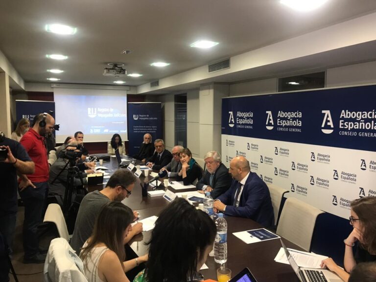 PRESENTACION RIJ ABOGACIA ESPAÑOLA